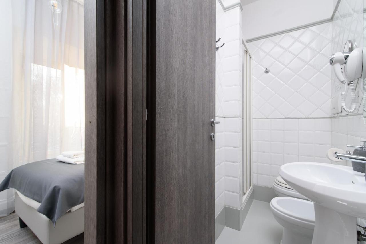 White Caesar Guesthouse Rzym Zewnętrze zdjęcie